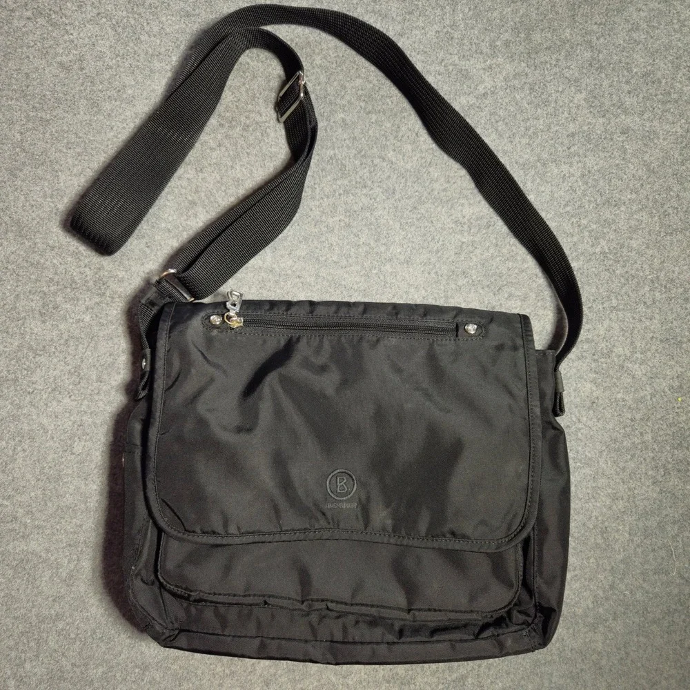 Bogner Black Nylon Messenger Bag Crossbody‎ Adjustable Strap Flap Top BT 05/12